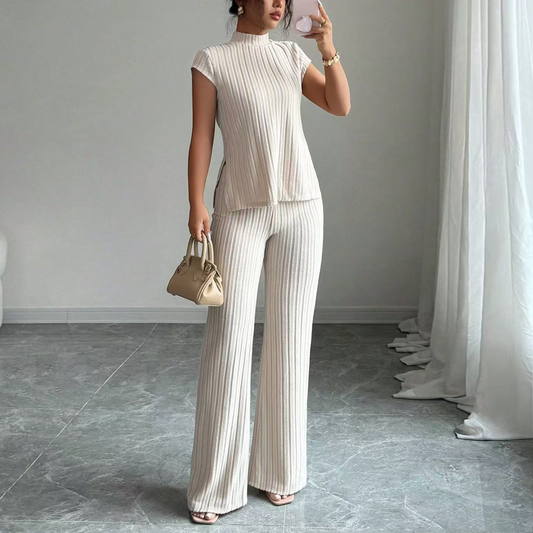 👗 50% OFF NOW! ✨ Two-Piece Sleeveless Set – Polo Neck & Wide Leg – Ribbed Texture & Chic 🕶️