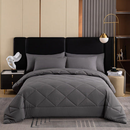 🔥LIMITED-TIME 50% OFF! ⏰🛏️ Stop waking up cold and tangled — this 3-piece quilted set stays fluffy, breathes all season, and makes your bed look like it belongs in a hotel. 🏨
